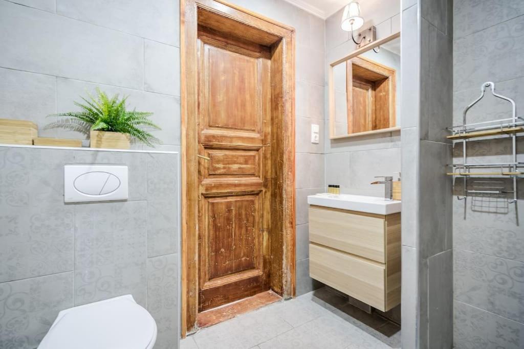 Krudy Gyula Stunning Fancy Downtown Spot With 2 Br Appartement Boedapest